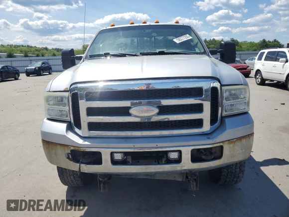 2006 Ford F-350 XL with VIN 1FTWX31PX6EC87507, listed as a Copart auction lot 58277205 with Not provided miles and Salvage title. Bid and sale history available at DreamBid. Image 5.