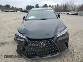 2025 Lexus NX 350 z VIN 2T2AGCEZ8SC080841, wystawiony jako Copart lot #53203235 z przebiegiem 543 mil mil oraz Szkoda całkowita • Salvage title. Historia ofert i sprzedaży dostępna na DreamBid. Obrazek 5.