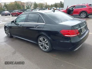 2015 Mercedes-Benz E 350 Sport with VIN WDDHF5KB6FB092327, listed as a IAAI auction lot 41782045 with 162,348 mi miles and . Bid and sale history available at DreamBid. Image 3.