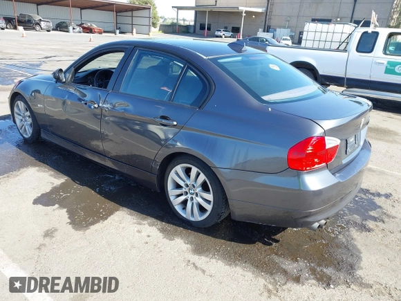 2006 BMW 3 Series 325i with VIN WBAVB13586PT20659, listed as a IAAI auction lot 42085341 with 96,128 mi miles. Bid and sale history available at carsss.com. Image 3.