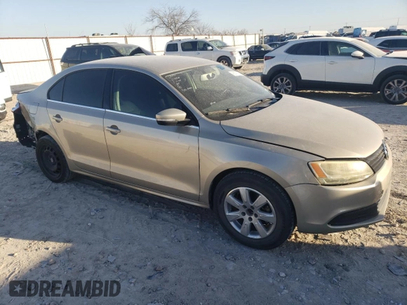 2013 Volkswagen Jetta Sedan SE with VIN 3VWDP7AJXDM293225, listed as a Copart auction lot 46577575 with 108,354 mi miles and Salvage Title. Bid and sale history available at carsss.com. Image 4.