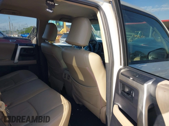 2011 Toyota 4Runner SR5 with VIN JTEZU5JR2B5014781, listed as a IAAI auction lot 42231932 with 124,646 mi miles and . Bid and sale history available at DreamBid. Image 8.