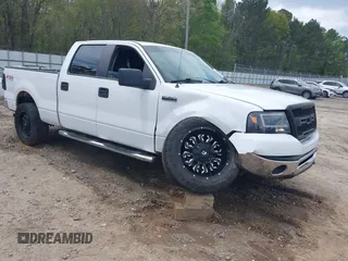 2008 Ford F-150 XLT z VIN 1FTPW14528FB59703, wystawiony jako IAAI lot #41960831 z przebiegiem Nie podano mil oraz . Historia ofert i sprzedaży dostępna na DreamBid. Obrazek 1.