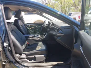 2021 Toyota Camry SE Nightshade with VIN 4T1G11AK3MU462290, listed as a IAAI auction lot 42033207 with 111,163 mi miles and . Bid and sale history available at DreamBid. Image 5.