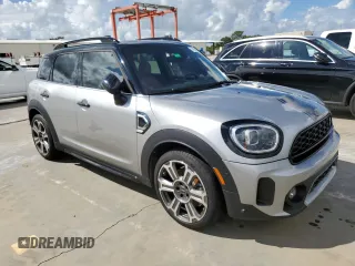 2024 MINI Countryman Cooper S with VIN WMZ53BR02R3R70682, listed as a Copart auction lot 74350254 with 0 mi miles and Salvage Title. Bid and sale history available at carsss.com. Image 4.