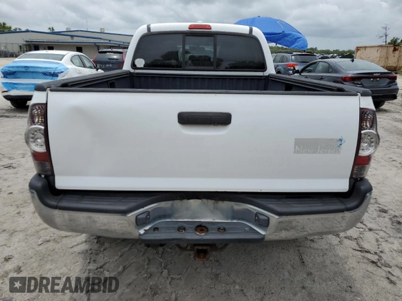 2010 Toyota Tacoma with VIN 3TMMU4FN1AM016612, listed as a Copart auction lot 59038495 with 127,448 mi miles and Clean title. Bid and sale history available at DreamBid. Image 6.