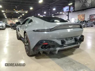 2020 Aston Martin Vantage z VIN SCFSMGAW6LGN03859, wystawiony jako Copart lot #52294204 z przebiegiem 47 486 mil mil oraz Szkoda całkowita • Salvage title. Historia ofert i sprzedaży dostępna na DreamBid. Obrazek 12.
