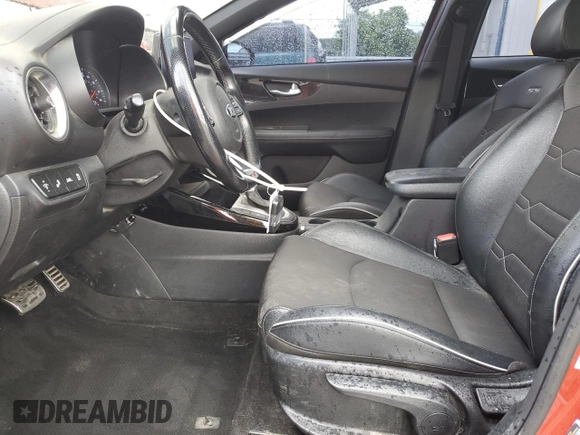 2021 Kia Forte GT-Line with VIN 3KPF34AD4ME318985, listed as a Copart auction lot 59023575 with 94,572 mi miles and Salvage title. Bid and sale history available at DreamBid. Image 7.