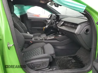 2024 Audi RS 3 z VIN WUAG4DGY4RA911500, wystawiony jako Copart lot #79193154 z przebiegiem Nie podano mil oraz Szkody całkowita. Historia ofert i sprzedaży dostępna na DreamBid. Obrazek 7.