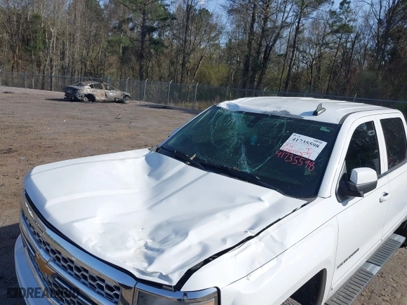2015 Chevrolet Silverado 1500 LT with VIN 3GCUKREC7FG358672, listed as a IAAI auction lot 41735598 with 197,446 mi miles. Bid and sale history available at carsss.com. Image 6.