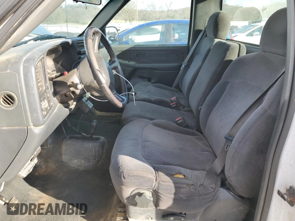 2000 Chevrolet Silverado 1500 with VIN 1GCEK14V7YE410790, listed as a Copart auction lot 81528904 with 272,957 mi miles and Clean Title. Bid and sale history available at carsss.com. Image 7.