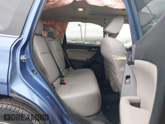 2016 Subaru Forester 2.5i Limited with VIN JF2SJAKC1GH540456, listed as a IAAI auction lot 41948245 with 61,429 mi miles. Bid and sale history available at carsss.com. Image 8.