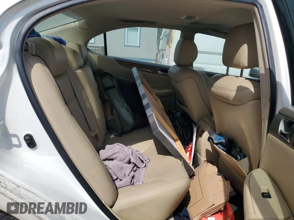 2005 Lexus ES 350 с VIN JTHBA30G155113713, выставлен на аукционе Copart как лот 82008504 с пробегом 285 295 миль миль и Списание • Salvage title. История ставок и продаж доступна на DreamBid. Изображение 10.