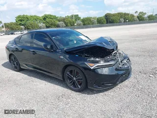 2024 Acura Integra w/A-Spec Package with VIN 19UDE4H38RA001916, listed as a IAAI auction lot 40412669 with 20,654 mi miles. Bid and sale history available at carsss.com. Image 1.