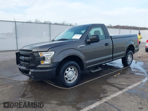 2017 Ford F-150 XL with VIN 1FTMF1C88HKC40307, listed as a IAAI auction lot 41902985 with 152,242 mi miles and . Bid and sale history available at DreamBid. Image 2.