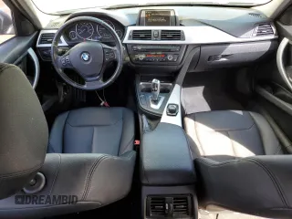 2013 BMW 3 Series 328i с VIN WBA3C1G58DNN93818, выставлен на аукционе Copart как лот 48855045 с пробегом 122 400 миль миль и Списание • Salvage title. История ставок и продаж доступна на DreamBid. Изображение 8.