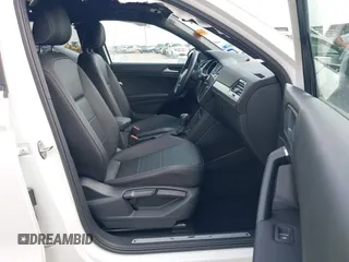2021 Volkswagen Tiguan SE with VIN 3VV3B7AX9MM003432, listed as a IAAI auction lot 41914477 with 64,530 mi miles and . Bid and sale history available at DreamBid. Image 5.