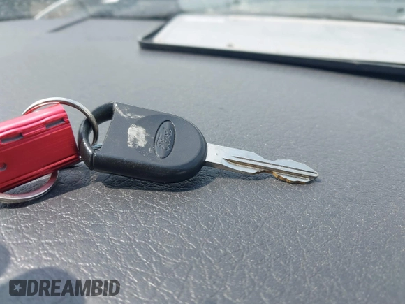 2013 Ford F-150 XL с VIN 1FTMF1CM9DKD55134, выставлен на аукционе IAAI как лот 42376923 с пробегом 74 237 миль миль и . История ставок и продаж доступна на DreamBid. Изображение 11.