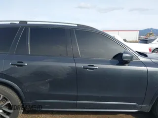 2016 Volvo XC90 T6 Momentum with VIN YV4A22PK0G1089068, listed as a IAAI auction lot 41819356 with 122,259 mi miles. Bid and sale history available at carsss.com. Image 13.
