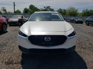 2024 Mazda CX-30 S Preferred z VIN 3MVDMBCM0RM630366, wystawiony jako Copart lot #56398435 z przebiegiem Nie podano mil oraz Szkoda całkowita • Salvage title. Historia ofert i sprzedaży dostępna na DreamBid. Obrazek 5.