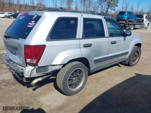 2005 Jeep Grand Cherokee Laredo with VIN 1J4HR48N65C595873, listed as a IAAI auction lot 41715998 with 145,689 mi miles. Bid and sale history available at carsss.com. Image 4.