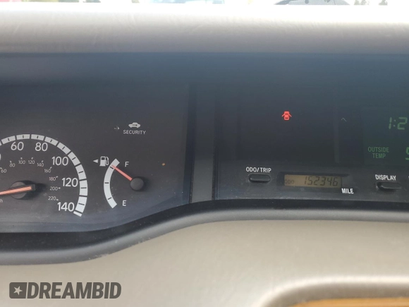 2002 Toyota Avalon XL with VIN 4T1BF28B32U220720, listed as a Copart auction lot 53986365 with 152,346 mi miles and Salvage Title. Bid and sale history available at carsss.com. Image 9.