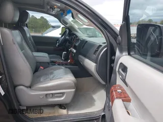 2008 Toyota Sequoia Ltd with VIN 5TDZY68A18S014708, listed as a IAAI auction lot 41805662 with 254,638 mi miles. Bid and sale history available at carsss.com. Image 5.