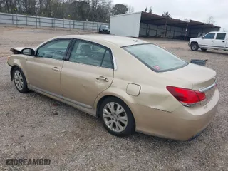 2011 Toyota Avalon with VIN 4T1BK3DBXBU429380, listed as a IAAI auction lot 41690513 with 1 mi miles. Bid and sale history available at carsss.com. Image 3.