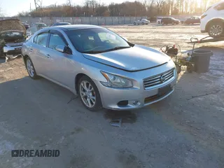 2014 Nissan Maxima SV z VIN 1N4AA5AP7EC442330, wystawiony jako IAAI lot #41288761 z przebiegiem 107 476 mil mil oraz . Historia ofert i sprzedaży dostępna na DreamBid. Obrazek 1.