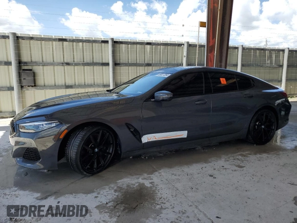 2022 BMW 8 Series M850i with VIN WBAGV8C06NCH89514, listed as a Copart auction lot 59527264 with 0 mi miles and Non Repairable. Bid and sale history available at carsss.com. Image 1.