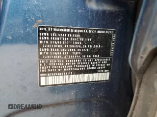 2018 Volkswagen Tiguan S z VIN 3VV1B7AX4JM013112, wystawiony jako Copart lot #47568385 z przebiegiem 95 576 mil mil oraz Szkoda całkowita • Salvage title. Historia ofert i sprzedaży dostępna na DreamBid. Obrazek 14.