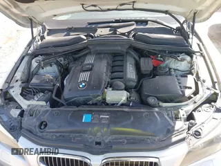 2010 BMW 5 Series 528i xDrive with VIN WBANV1C51AC159448, listed as a IAAI auction lot 42112878 with 154,710 mi miles and . Bid and sale history available at carsss.com. Image 10.
