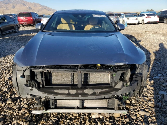 2019 Volvo S90 Momentum with VIN LVY102AK9KP081261, listed as a Copart auction lot 77707634 with 44,603 mi miles and Salvage Title. Bid and sale history available at carsss.com. Image 5.