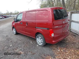 2019 Nissan NV200 S z VIN 3N6CM0KN9KK702885, wystawiony jako IAAI lot #41929555 z przebiegiem 62 669 mil mil oraz . Historia ofert i sprzedaży dostępna na DreamBid. Obrazek 3.