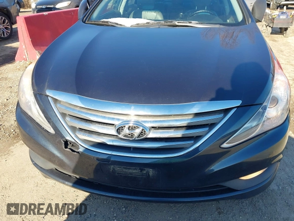 2014 Hyundai Sonata Limited with VIN 5NPEC4AB0EH896816, listed as a IAAI auction lot 41594893 with 138,112 mi miles and . Bid and sale history available at DreamBid. Image 6.