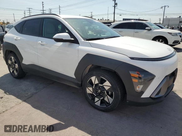 2024 Hyundai Kona SEL with VIN KM8HB3AB9RU166971, listed as a Copart auction lot 49920015 with 7,674 mi miles and Salvage Title. Bid and sale history available at carsss.com. Image 4.