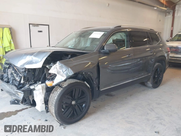 2019 Volkswagen Atlas SEL Premium with VIN 1V2NR2CAXKC611746, listed as a IAAI auction lot 42456966 with 43,737 mi miles and . Bid and sale history available at DreamBid. Image 17.