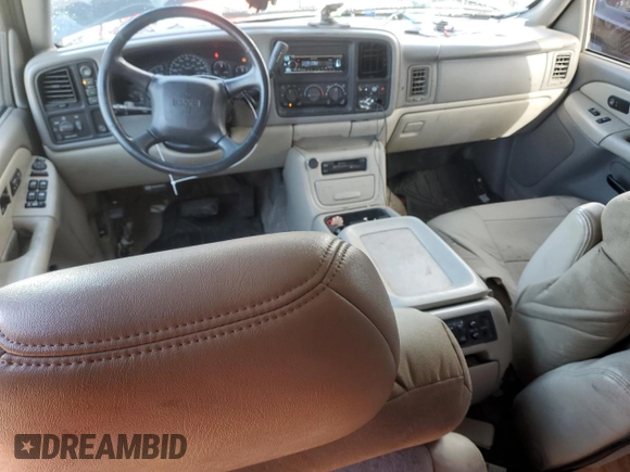 2001 GMC Yukon XL SLT with VIN 3GKGK26G81G250628, listed as a Copart auction lot 80953394 with 337,761 mi miles and Salvage Title. Bid and sale history available at carsss.com. Image 8.