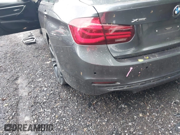 2018 BMW 3 Series 330i xDrive with VIN WBA8D9C58JEM34493, listed as a IAAI auction lot 42309425 with 58,868 mi miles and . Bid and sale history available at DreamBid. Image 17.
