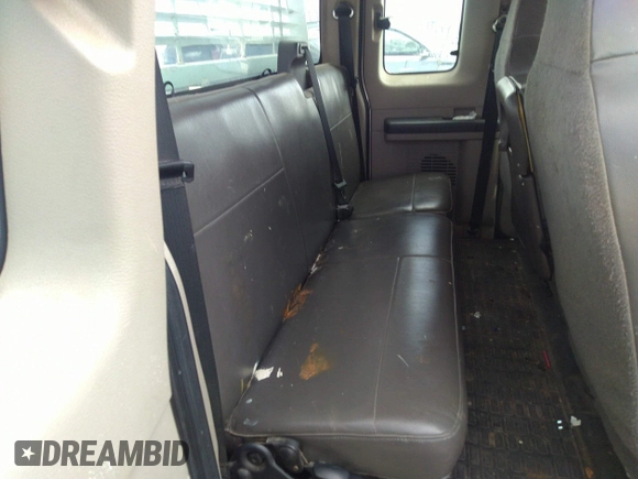 2010 Ford F-250 with VIN 1FTSX2AR3AEA18347, listed as a IAAI auction lot 41521128 with 58,624 mi miles and . Bid and sale history available at DreamBid. Image 8.