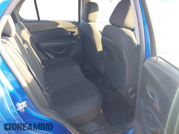 2016 Chevrolet Trax LS with VIN KL7CJNSB3GB555610, listed as a IAAI auction lot 41687384 with 95,626 mi miles. Bid and sale history available at carsss.com. Image 8.