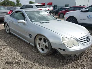 2005 Mercedes-Benz SL 500 with VIN WDBSK75F75F105713, listed as a IAAI auction lot 42637767 with 114,316 mi miles and . Bid and sale history available at DreamBid. Image 1.