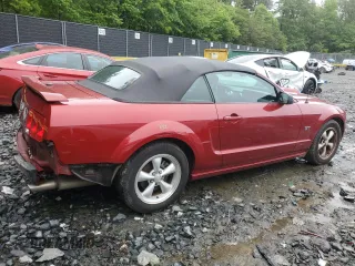 2008 Ford Mustang GT Deluxe z VIN 1ZVHT85HX85152340, wystawiony jako Copart lot #57599865 z przebiegiem 103 797 mil mil oraz Szkoda całkowita • Salvage title. Historia ofert i sprzedaży dostępna na DreamBid. Obrazek 3.