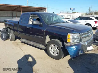 2007 Chevrolet Silverado 1500 Work Truck with VIN 1GCEC19C77Z509671, listed as a IAAI auction lot 41771336 with 256,817 mi miles. Bid and sale history available at carsss.com. Image 1.