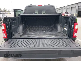 2023 Ford F-150 XL с VIN 1FTEW1EP2PFA96611, выставлен на аукционе IAAI как лот 41967449 с пробегом 54 314 миль миль и . История ставок и продаж доступна на DreamBid. Изображение 18.