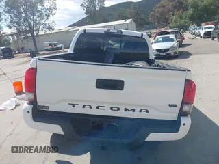 2019 Toyota Tacoma SR z VIN 3TMCZ5AN5KM249582, wystawiony jako IAAI lot #41925752 z przebiegiem 108 417 mil mil oraz . Historia ofert i sprzedaży dostępna na DreamBid. Obrazek 17.