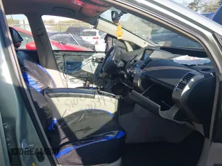 2007 Toyota Prius z VIN JTDKB20U277596537, wystawiony jako IAAI lot #42175149 z przebiegiem Nie podano mil oraz . Historia ofert i sprzedaży dostępna na DreamBid. Obrazek 5.