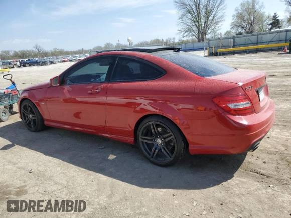 2012 Mercedes-Benz C 250 с VIN WDDGJ4HB9CF787885, выставлен на аукционе Copart как лот 51003725 с пробегом 178 975 миль миль и Списание • Salvage title. История ставок и продаж доступна на DreamBid. Изображение 2.