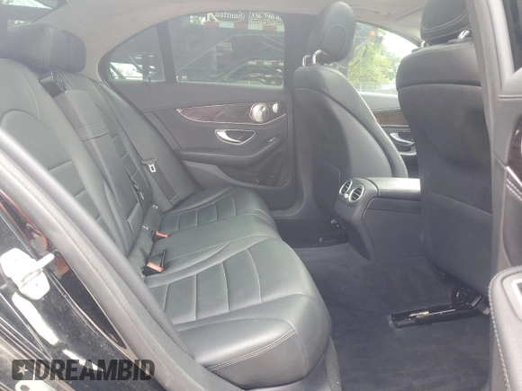 2015 Mercedes-Benz C 300 Luxury с VIN 55SWF4KB3FU009024, выставлен на аукционе Copart как лот 59476615 с пробегом 93 609 миль миль и Чистый • Clean title. История ставок и продаж доступна на DreamBid. Изображение 10.