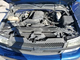 2004 Chevrolet Silverado 1500 LS with VIN 1GCEC14T04Z195171, listed as a Copart auction lot 43559235 with 142,316 mi miles and Salvage Title. Bid and sale history available at carsss.com. Image 11.